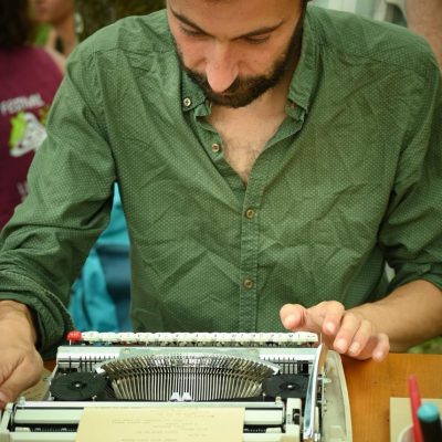 machine chemise verte